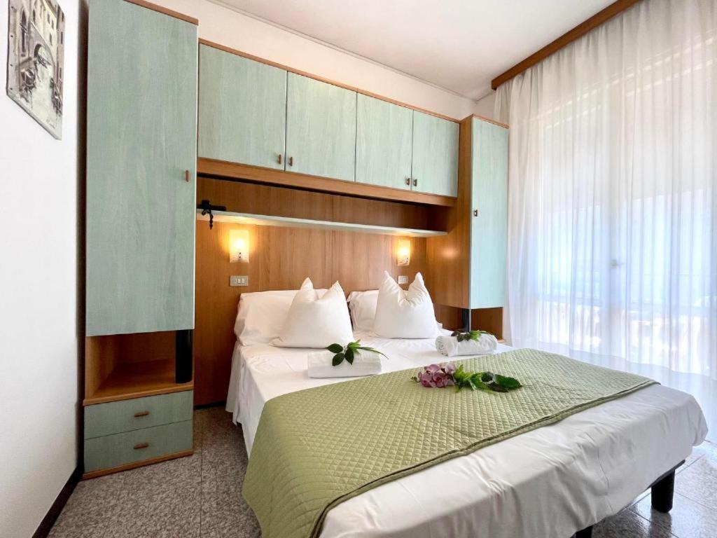 Hotel Trovatore Lido di Jesolo Exterior photo